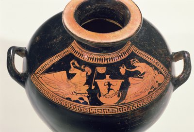 Attische rood-figuur hydria die een drinkscène uitbeeldt, ca. 490 v.Chr. door Nikoxenos Painter Nikoxenos Painter
